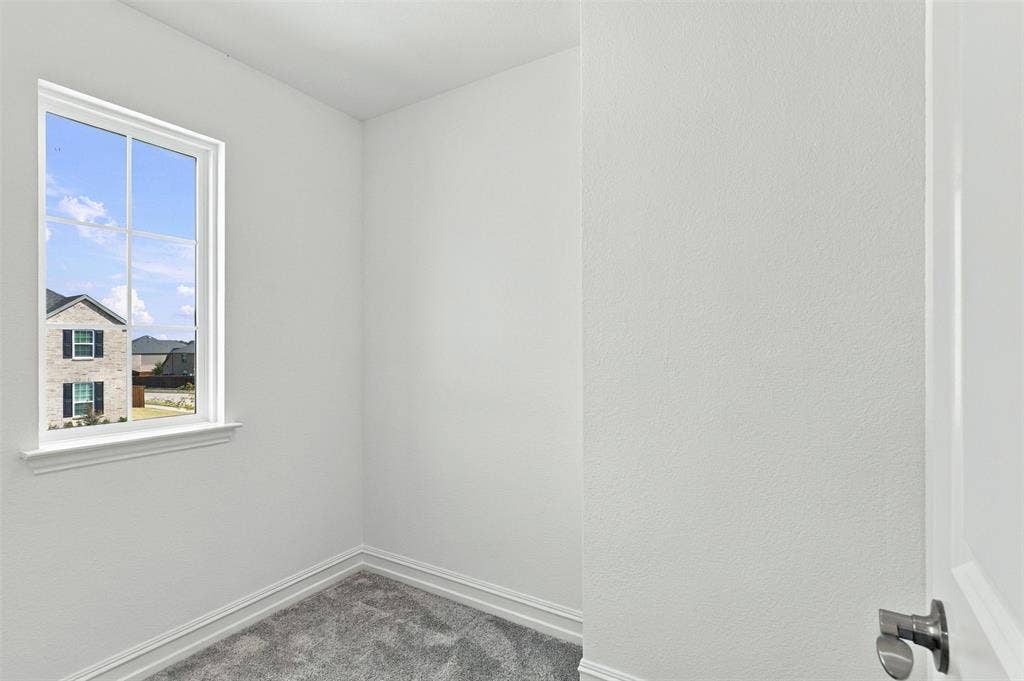 4001 Maida Road, McKinney, TX 75071 Flex room for anything you want it to be!