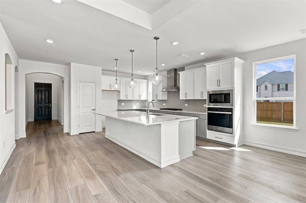 4001 Maida Road, McKinney, TX 75071 4001 Maida Road, McKinney, TX 75071
