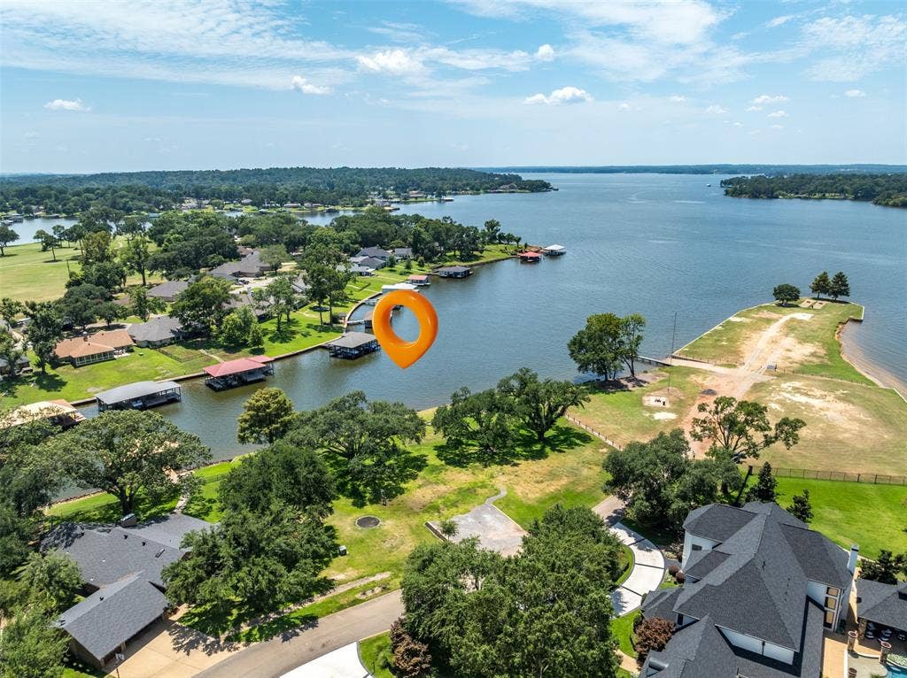 109 Key Allegro Drive, Bullard, TX 75757 109 Key Allegro Drive, Bullard, TX 75757