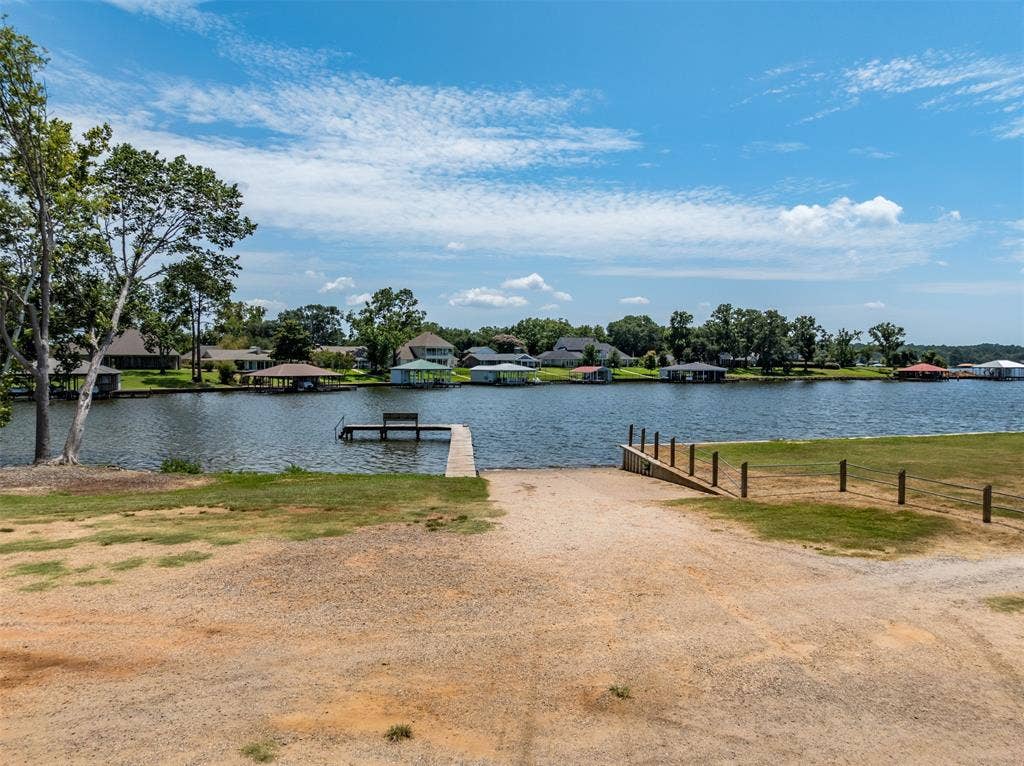109 Key Allegro Drive, Bullard, TX 75757 109 Key Allegro Drive, Bullard, TX 75757