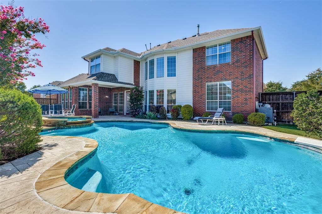 810 Shadybrook Drive, Murphy, TX 75094 810 Shadybrook Drive, Murphy, TX 75094
