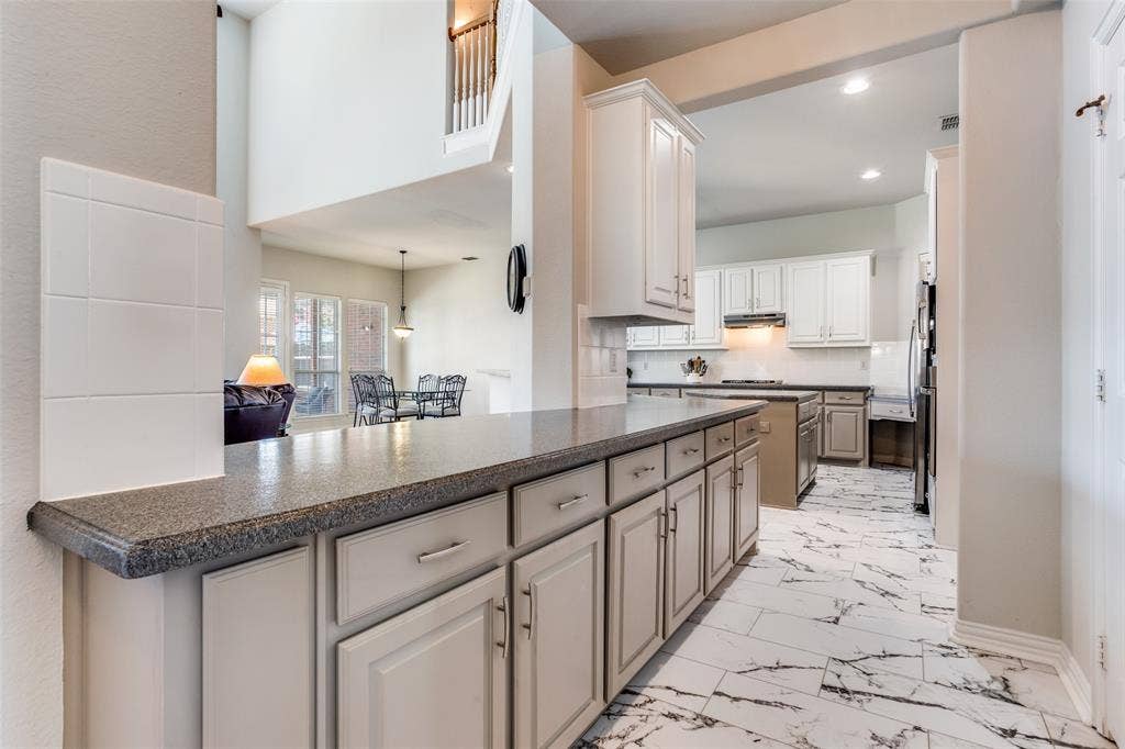 810 Shadybrook Drive, Murphy, TX 75094 810 Shadybrook Drive, Murphy, TX 75094