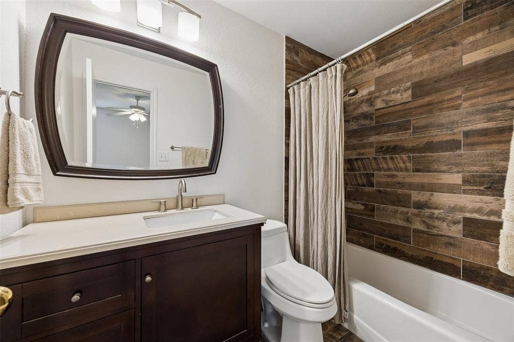 8418 Towneship Lane, Dallas, TX 75243 8418 Towneship Lane, Dallas, TX 75243