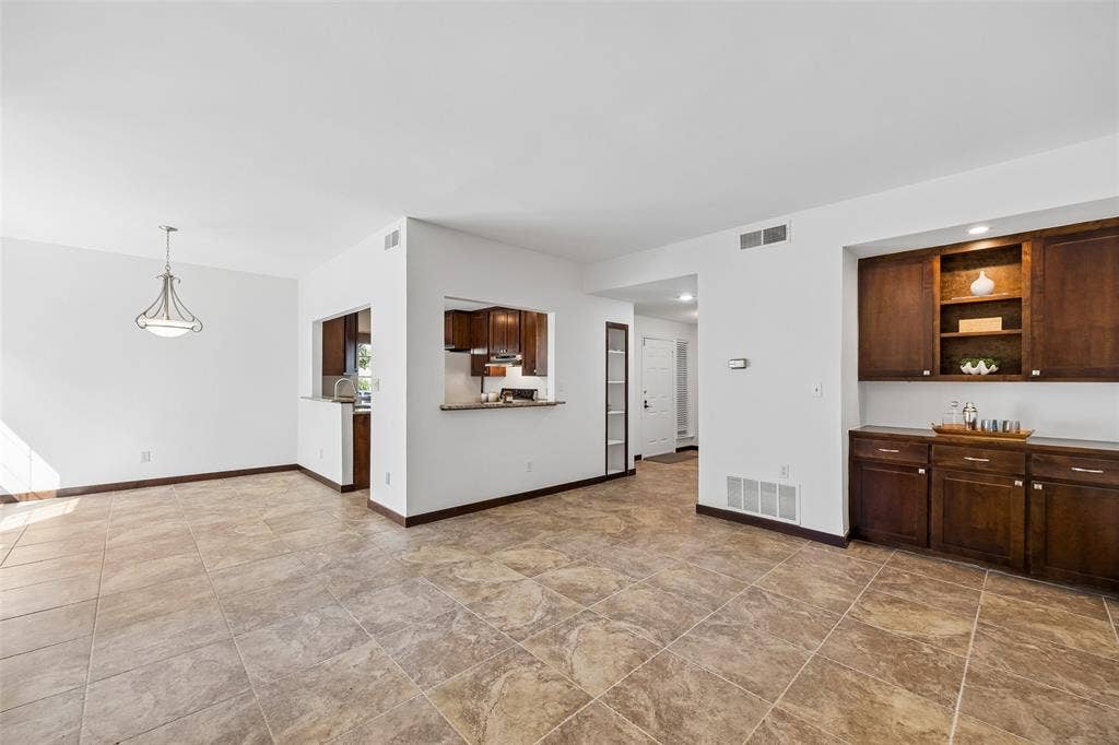 8418 Towneship Lane, Dallas, TX 75243 8418 Towneship Lane, Dallas, TX 75243