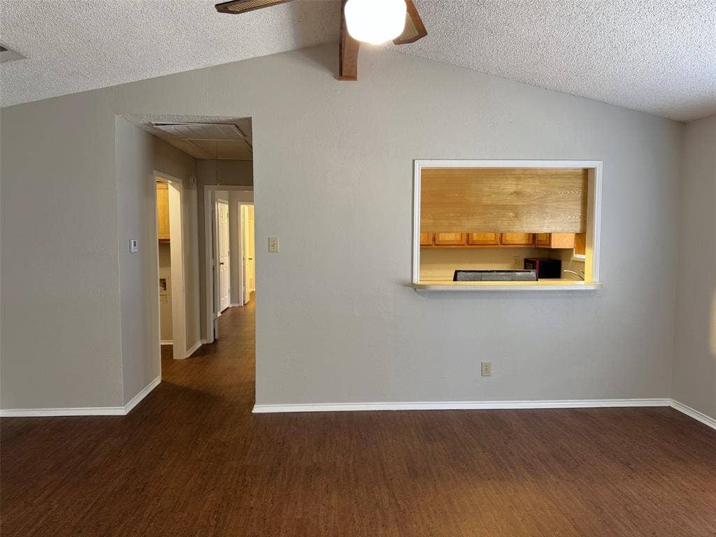 2212 Bernard Street, Denton, TX 76205 2212 Bernard Street, Denton, TX 76205