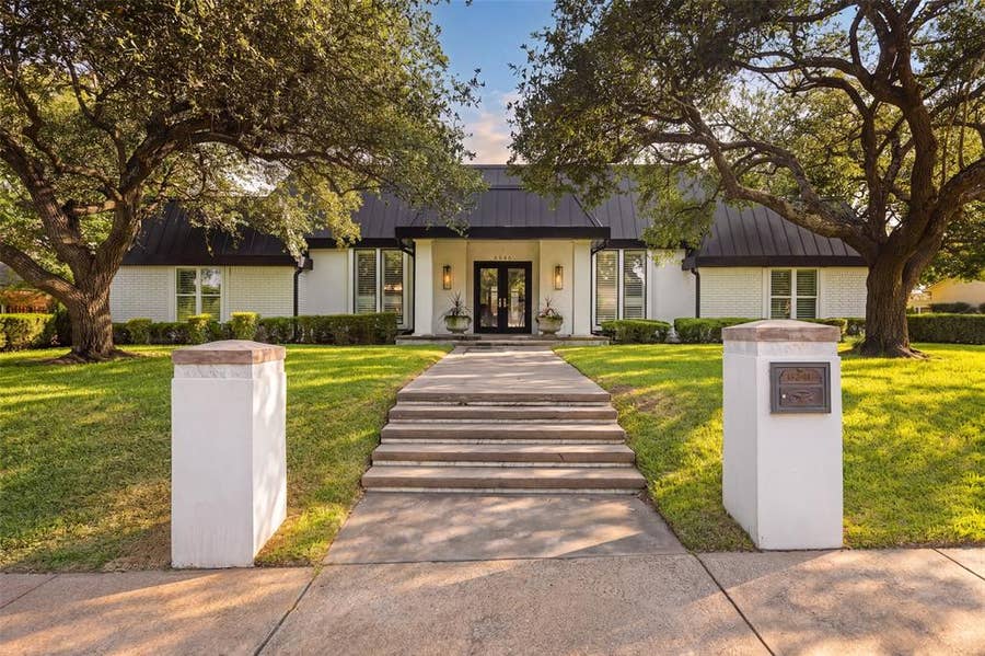 Property photo for 6946 Forest Glade Circle, Dallas, TX