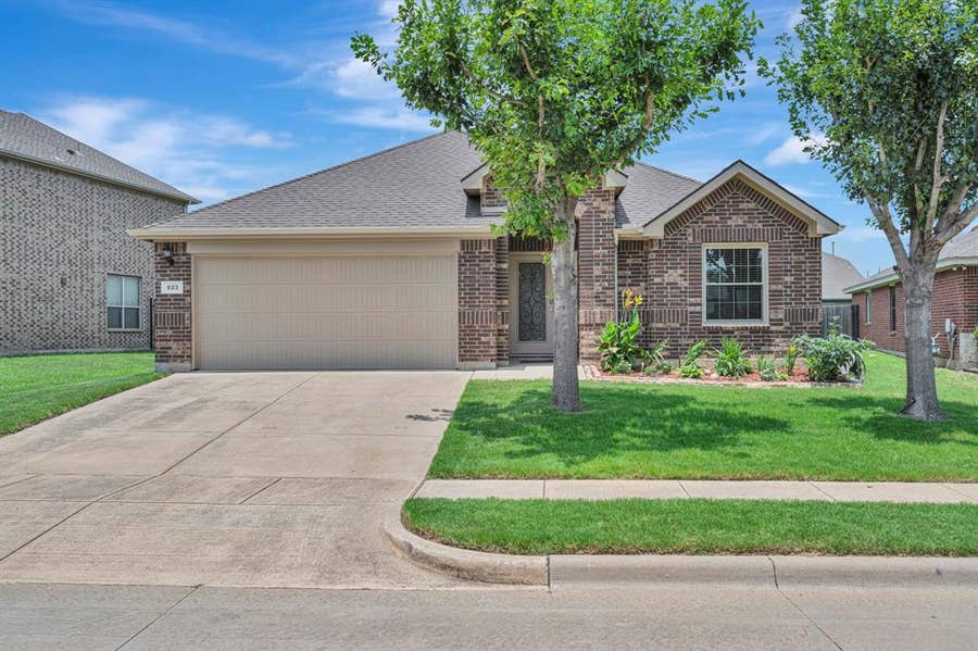 Property photo for 933 Keel Line Drive, Crowley, TX