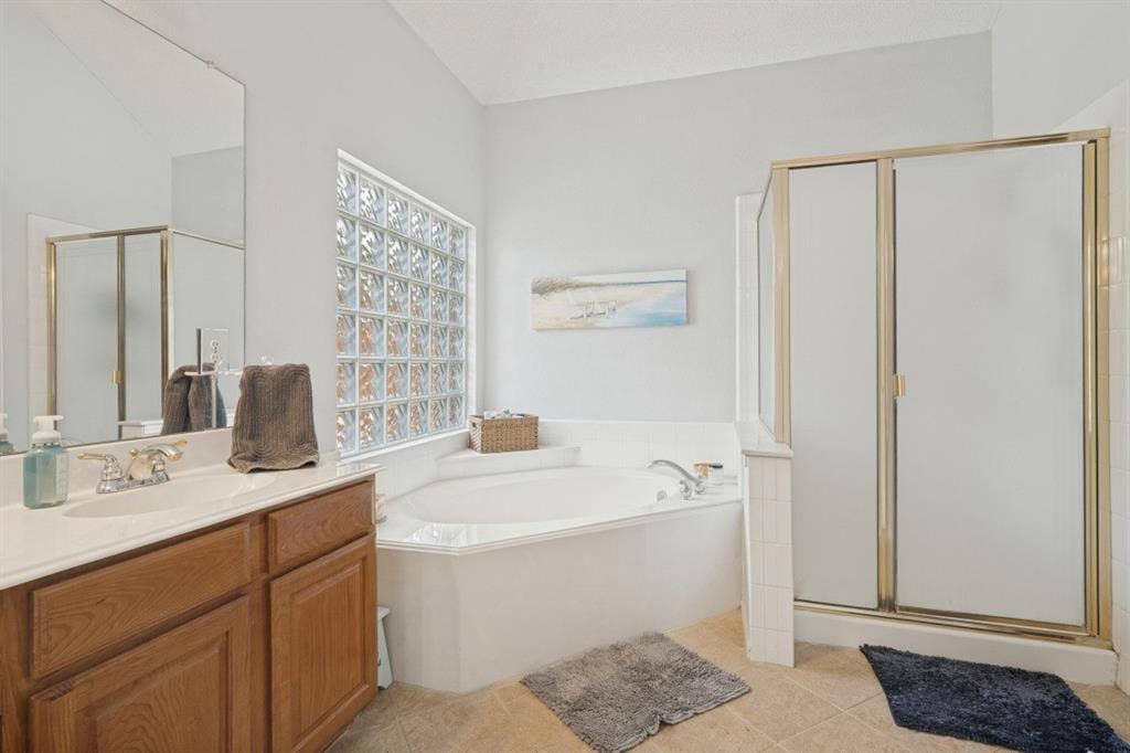 4914 Petersburg Drive, Rowlett, TX 75088 4914 Petersburg Drive, Rowlett, TX 75088