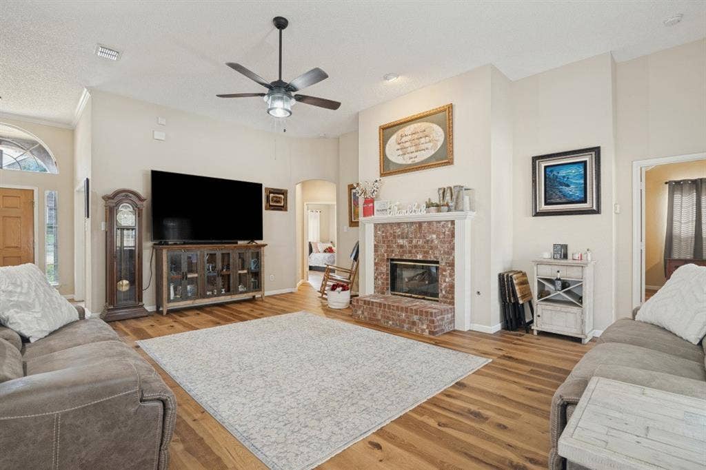 4914 Petersburg Drive, Rowlett, TX 75088 4914 Petersburg Drive, Rowlett, TX 75088