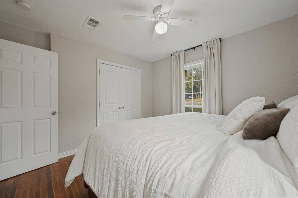2614 Valwood Parkway, Farmers Branch, TX 75234 2614 Valwood Parkway, Farmers Branch, TX 75234