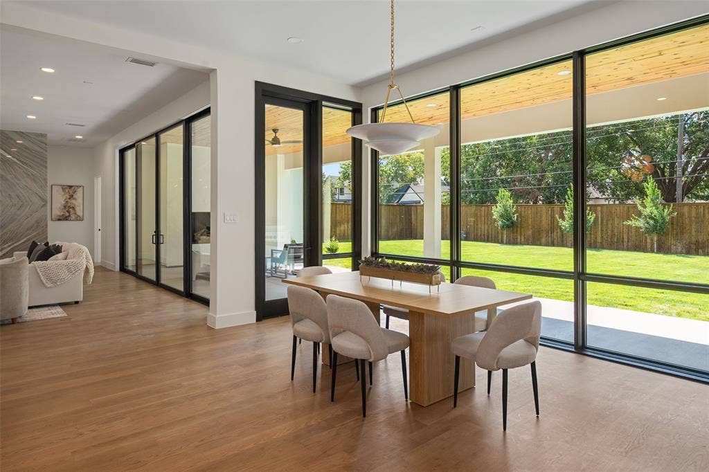 5840 Charlestown Drive, Dallas, TX 75230 5840 Charlestown Drive, Dallas, TX 75230