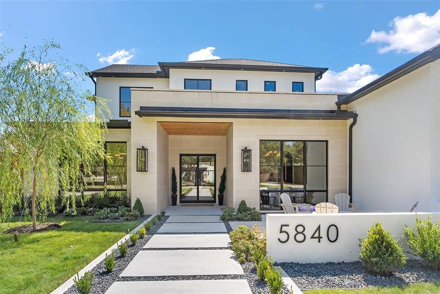 Property photo for 5840 Charlestown Drive, Dallas, TX