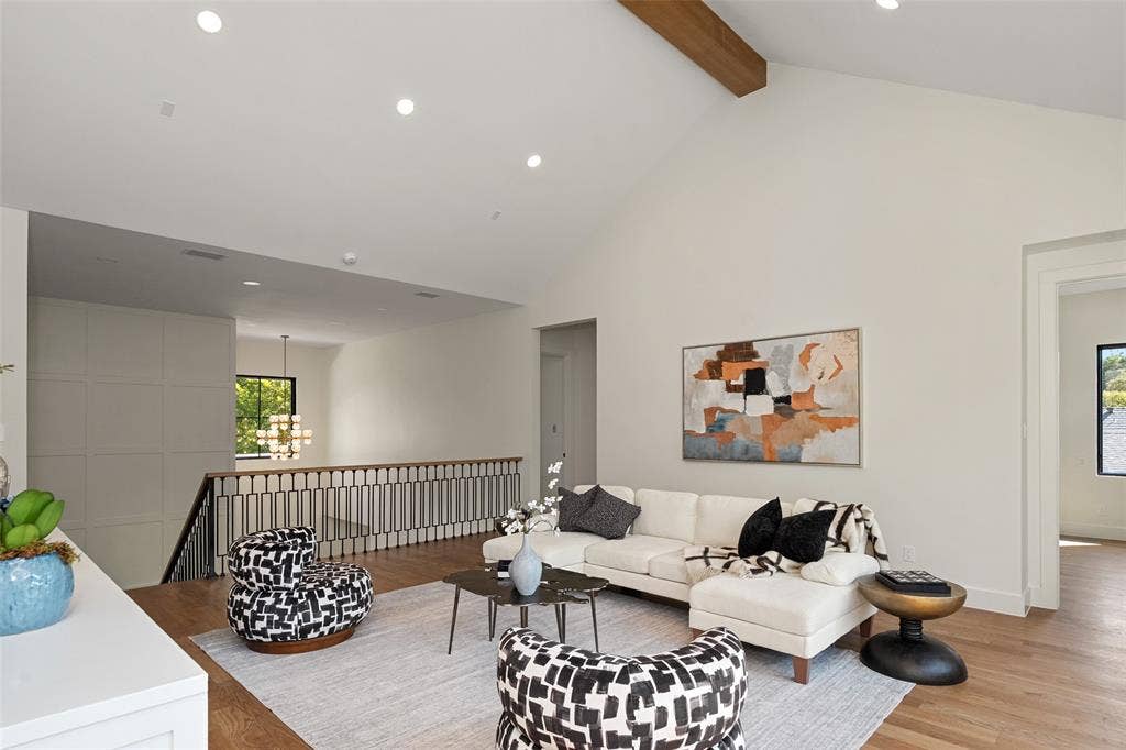 5840 Charlestown Drive, Dallas, TX 75230 5840 Charlestown Drive, Dallas, TX 75230