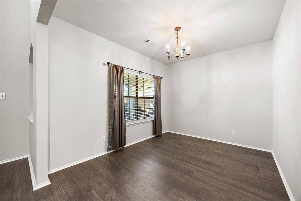 1100 Chesterfield Drive, McKinney, TX 75071 1100 Chesterfield Drive, McKinney, TX 75071