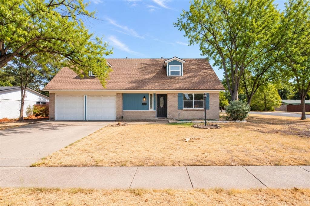 8708 Flicker Lane, Dallas, TX 75238 8708 Flicker Lane, Dallas, TX 75238
