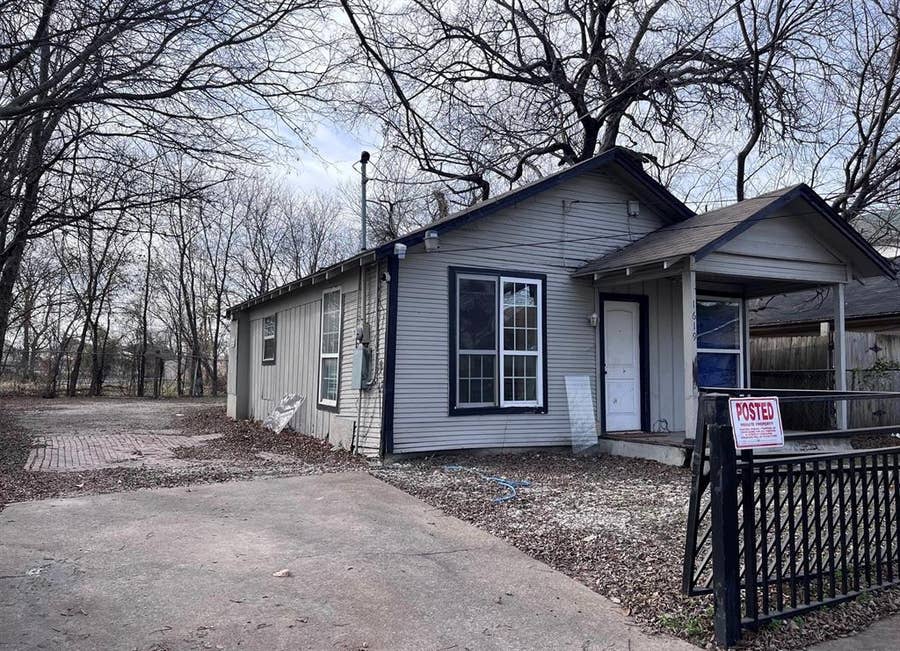 Property photo for 1619 Caldwell Street, Dallas, TX