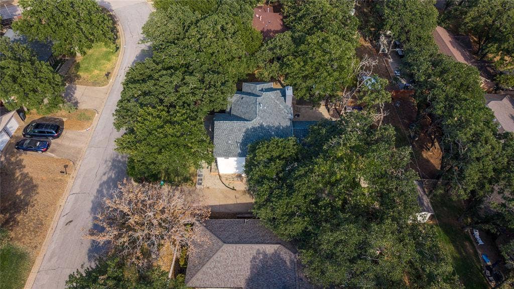 4404 Rain Forest Drive, Arlington, TX 76017 4404 Rain Forest Drive, Arlington, TX 76017