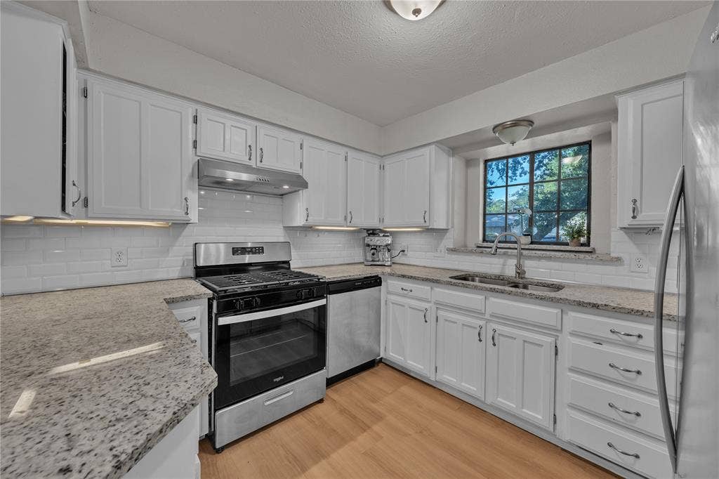 4404 Rain Forest Drive, Arlington, TX 76017 4404 Rain Forest Drive, Arlington, TX 76017