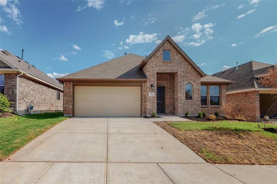 Property photo for 272 Tallgrass Drive, Lavon, TX
