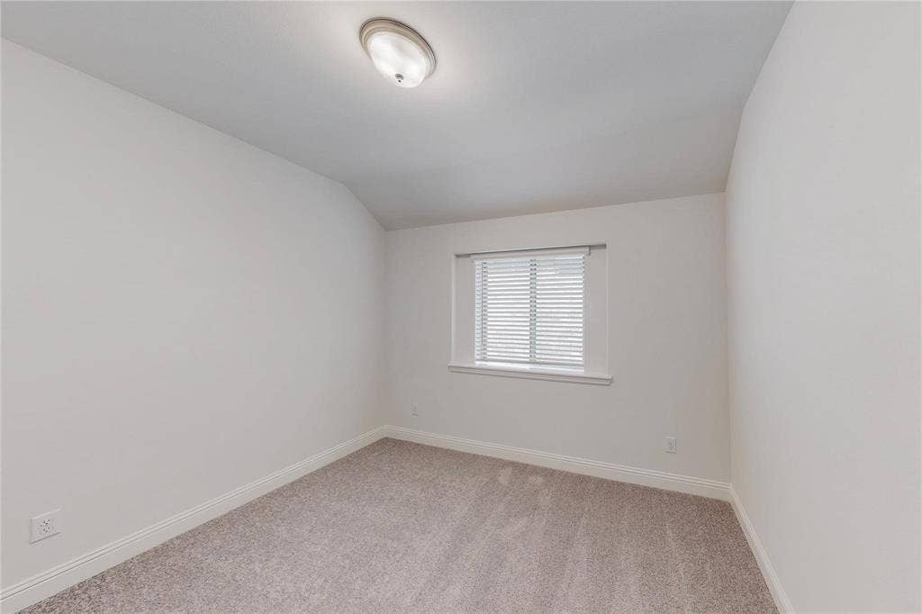 272 Tallgrass Drive, Lavon, TX 75166 272 Tallgrass Drive, Lavon, TX 75166