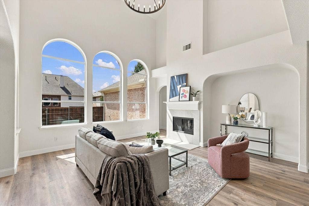 10236 Vintage Drive, Fort Worth, TX 76244