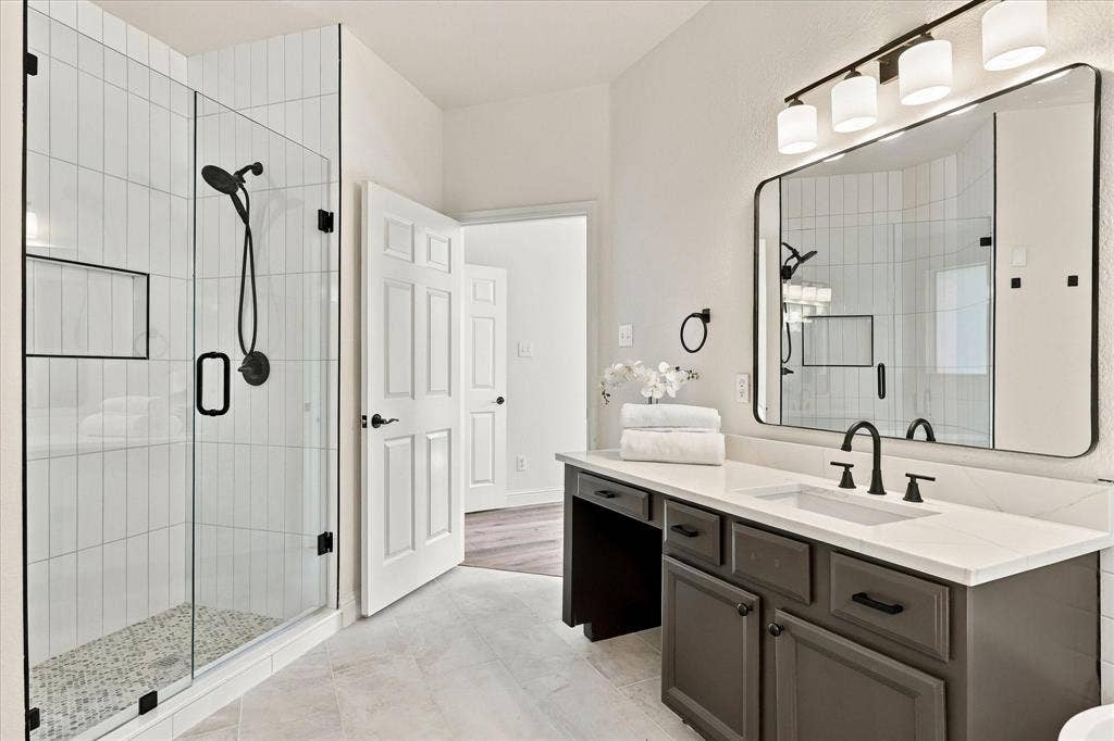10236 Vintage Drive, Fort Worth, TX 76244