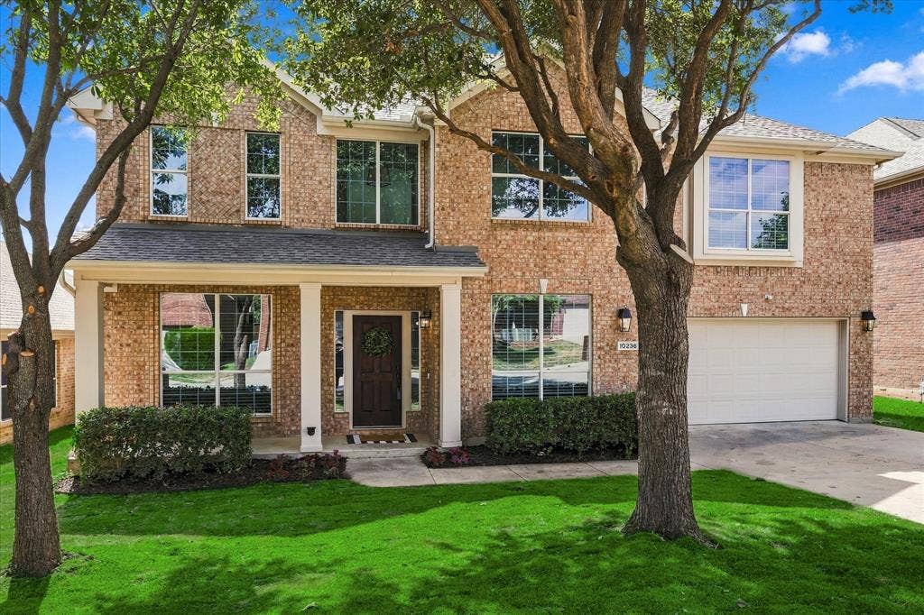 10236 Vintage Drive, Fort Worth, TX 76244