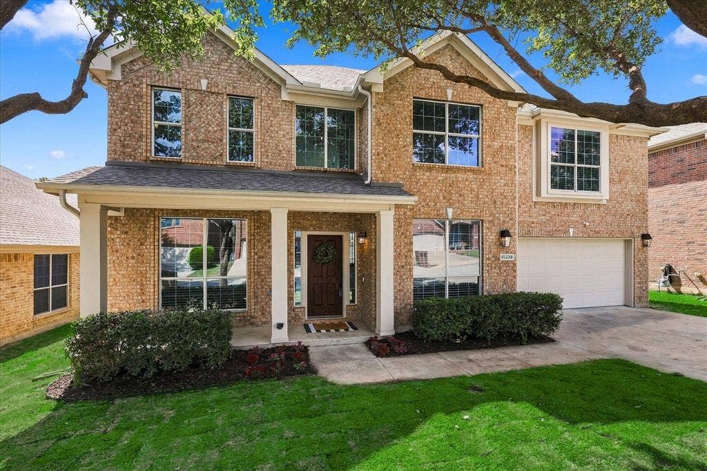 10236 Vintage Drive is a beautifully updated home nestled in the Crawford Farms community of Fort Worth.