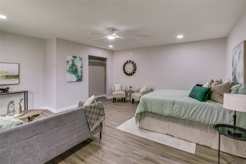 2635 Gladstone Drive, Dallas, TX 75211 2635 Gladstone Drive, Dallas, TX 75211