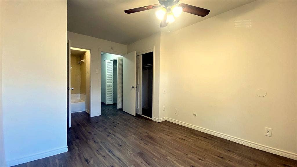 6019 Ridgecrest Road, #204B, Dallas, TX 75231 6019 Ridgecrest Road, #204B, Dallas, TX 75231