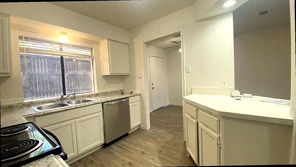6019 Ridgecrest Road, #204B, Dallas, TX 75231 6019 Ridgecrest Road, #204B, Dallas, TX 75231