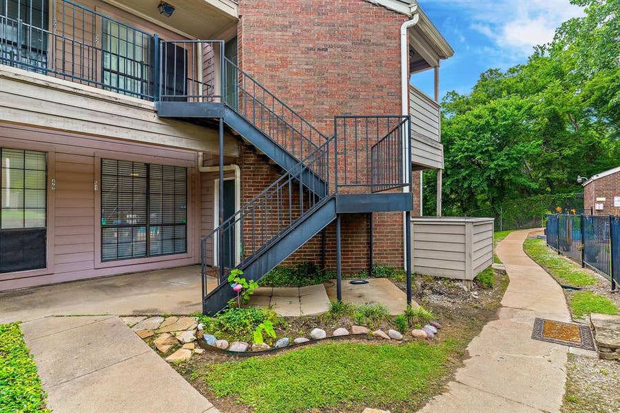 Property photo for 8545 Midpark Road, #51, Dallas, TX