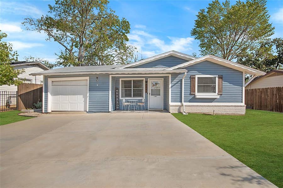 Property photo for 7241 Van Natta Lane, Fort Worth, TX