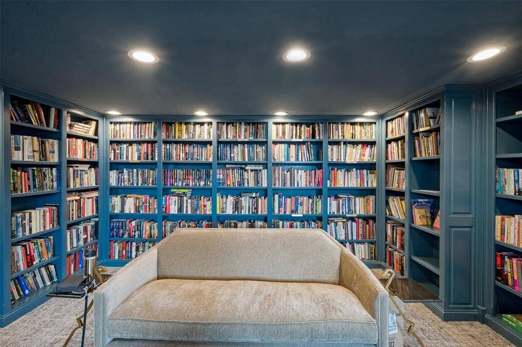 3883 Turtle Creek Boulevard, #411, Dallas, TX 75219 Library