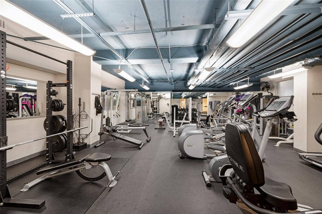 3883 Turtle Creek Boulevard, #411, Dallas, TX 75219 3883 Turtle Creek Boulevard, #411, Dallas, TX 75219