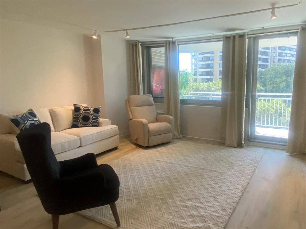 3883 Turtle Creek Boulevard, #411, Dallas, TX 75219 3883 Turtle Creek Boulevard, #411, Dallas, TX 75219