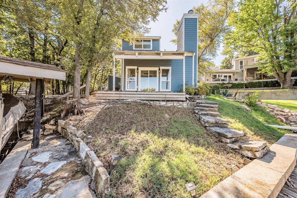 508 Harbor Drive S, Azle, TX 76020