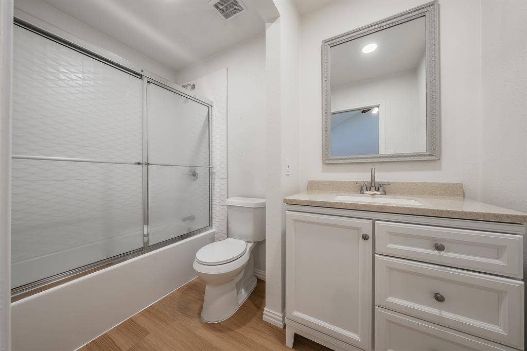 508 Harbor Drive S, Azle, TX 76020
