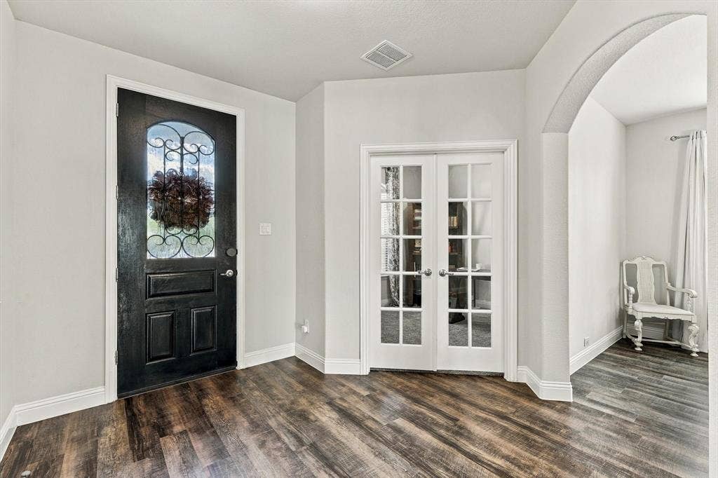 3214 Treyburn Lane, Mansfield, TX 76084