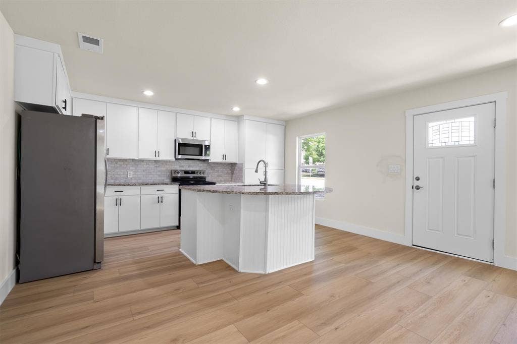 112 Inman Street, Denton, TX 76205 112 Inman Street, Denton, TX 76205