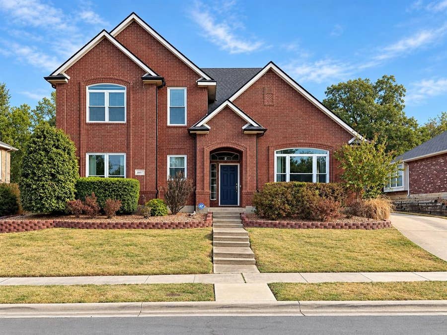 Property photo for 1517 Buena Vista Drive, Denton, TX