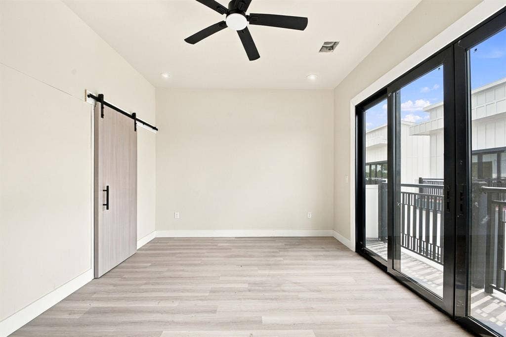 4909 Elysian Street, #D, Houston, TX 77009 Primary Bedroom