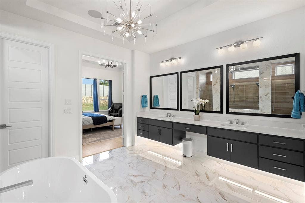 1708 Breezy Brook Lane, Argyle, TX 76226 Primary Bath
