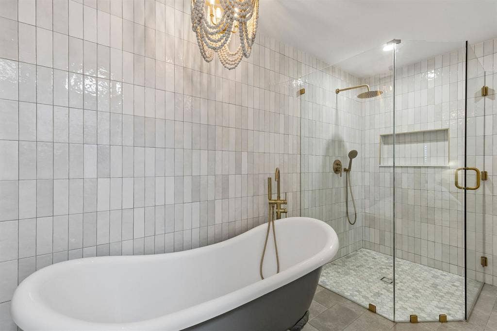 6120 Berwyn Lane, Dallas, TX 75214 6120 Berwyn Lane, Dallas, TX 75214