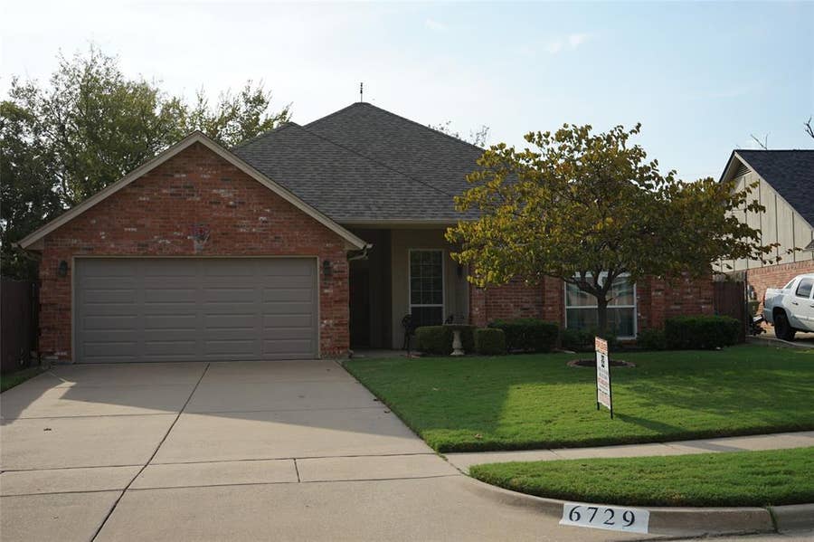 Property photo for 6729 Lucas Lane, North Richland Hills, TX