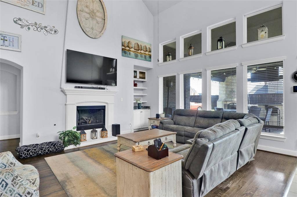 High ceilings and wood floors.
