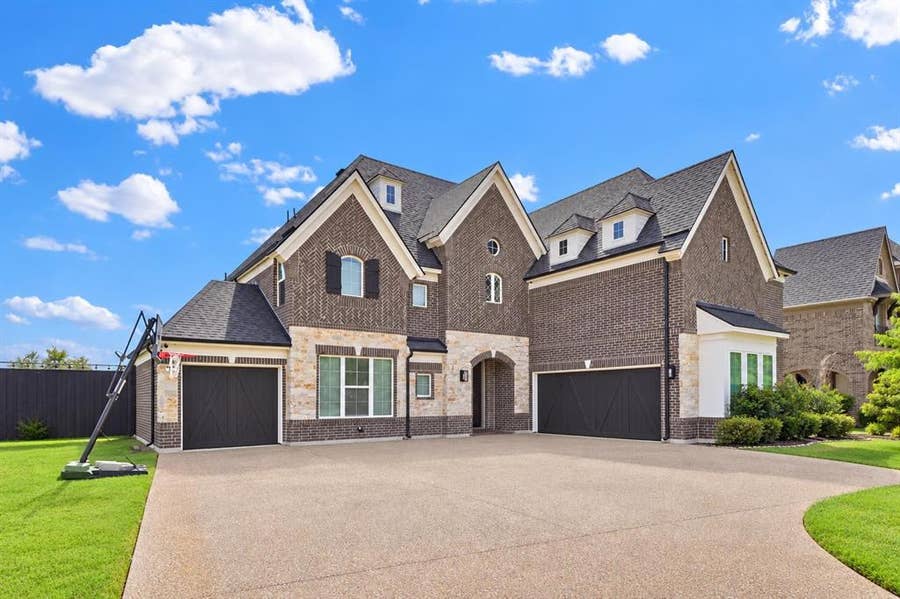 Property photo for 710 San Ysidro Trail, Mansfield, TX