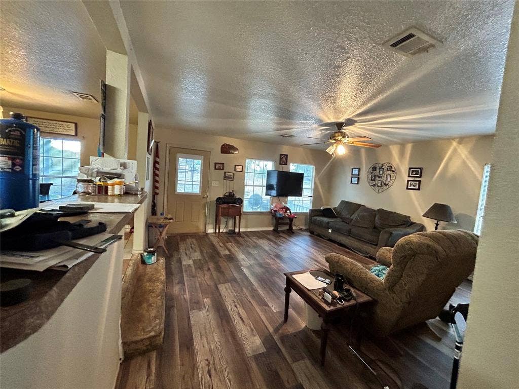 235 Wildwind Street, Gun Barrel City, TX 75156 235 Wildwind Street, Gun Barrel City, TX 75156