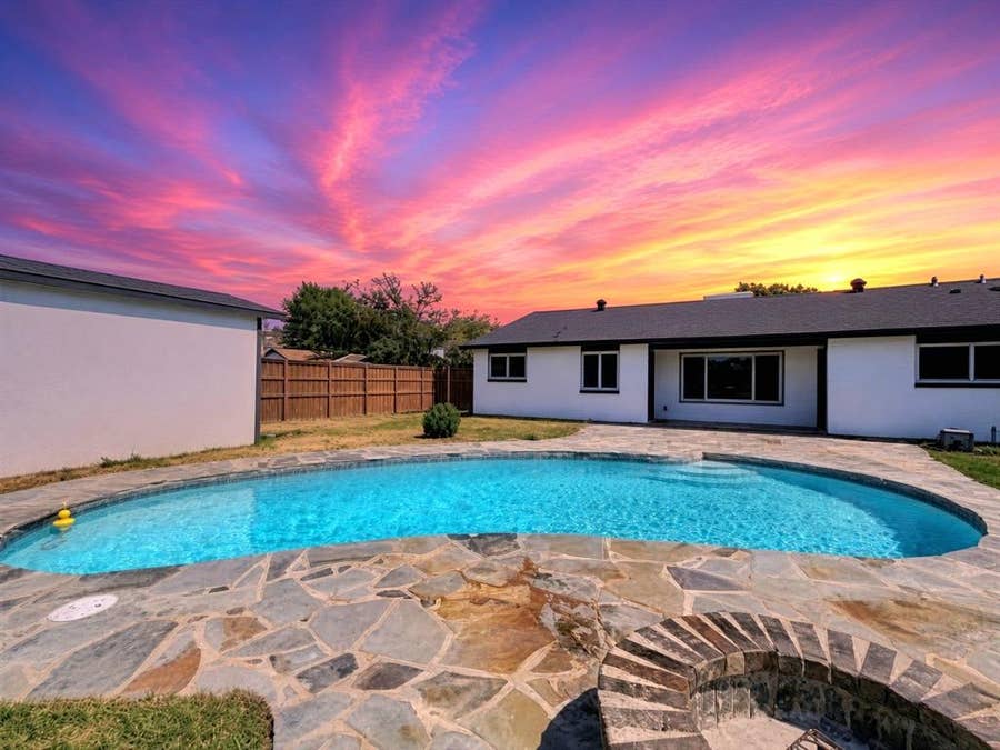 Property photo for 5300 Queenlily Court, Arlington, TX
