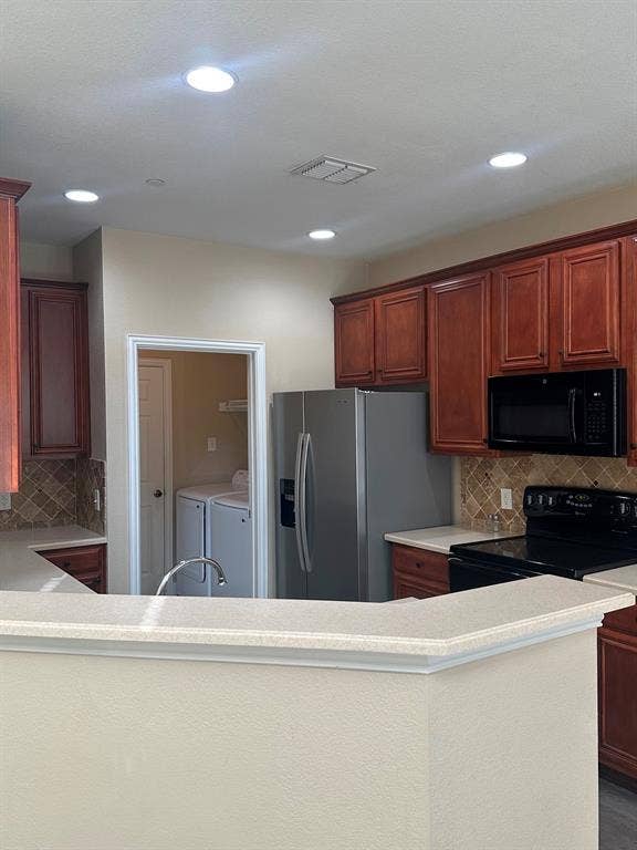 8720 Bigelow Drive, Plano, TX 75024 8720 Bigelow Drive, Plano, TX 75024